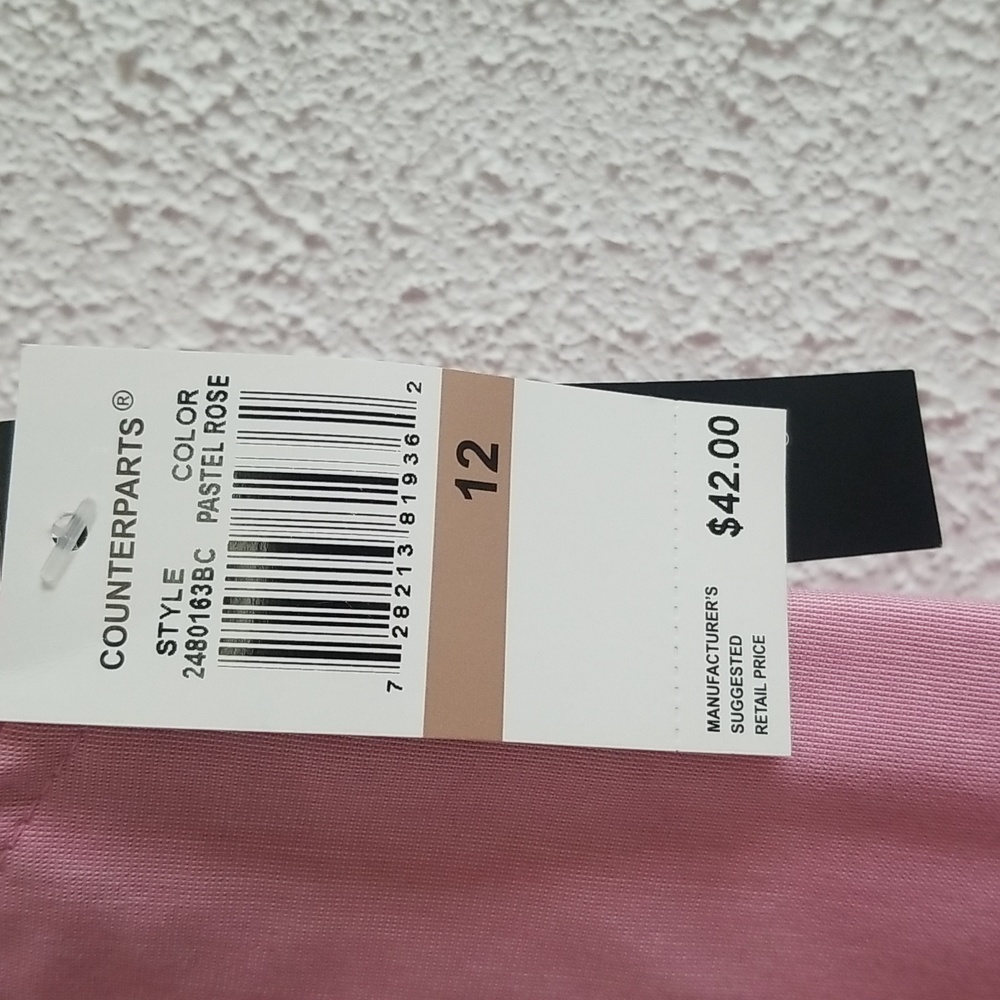 Nwt shorts - Picture 3 of 6